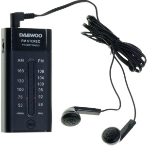 Daewoo DW1109 Radio Compacta AM/FM Incluye Auriculares Negro